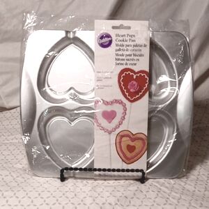 Wilton Heart Pops Cookie Pan